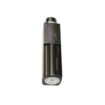 This nude lipstick really enhances your complexion. The water-glossy mirror pouty lipstick is clear and moisturizing and won’t stick to the lipstick easily.