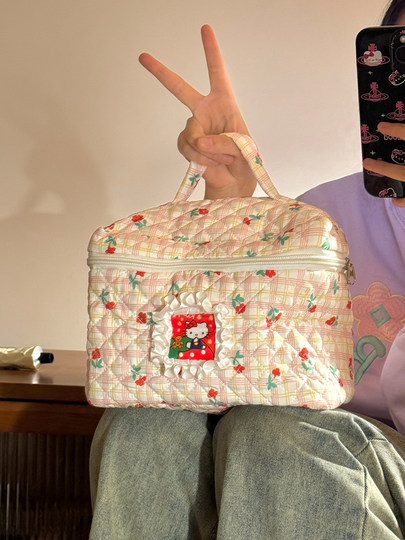Bolsa de cosméticos Hellokitty para mujer, bolsa de almacenamiento portátil de gran capacidad para estudiantes, novedad de 2025