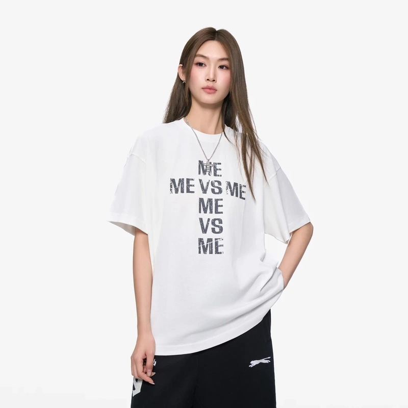 Chen Ze's Same Style Me Vs Me Distressed Logo Short-Sleeve (Oversized Fit)