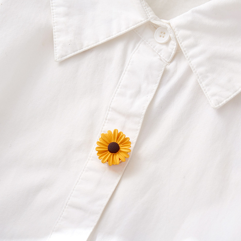 Sunflower Button Covers, Fashionable Sunflower Shirt Buttons, Exquisite Decoration, Matching Clothing Accessories, Gifts for Women Sunflower Button Covers, Fashionable Sunflower Shirt Buttons, Exquisite Decoration, Matching Clothing Accessories, Gifts for Women