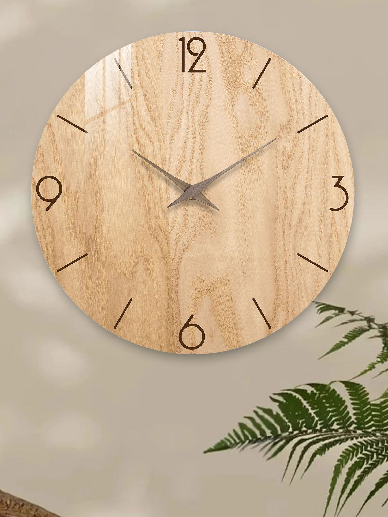 Wall Clock 2026 New Model Restaurant Creative Art Clock Home Living Room Simple Wall Clock High-End Clock