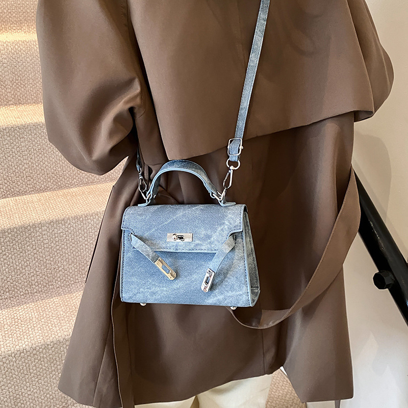 Trendy Kelly Bag for Women, High-End Fashion New Style, Stylish Shoulder Kelly Bag, Handbag, 2025 Crossbody Bag, Versatile Small Bag