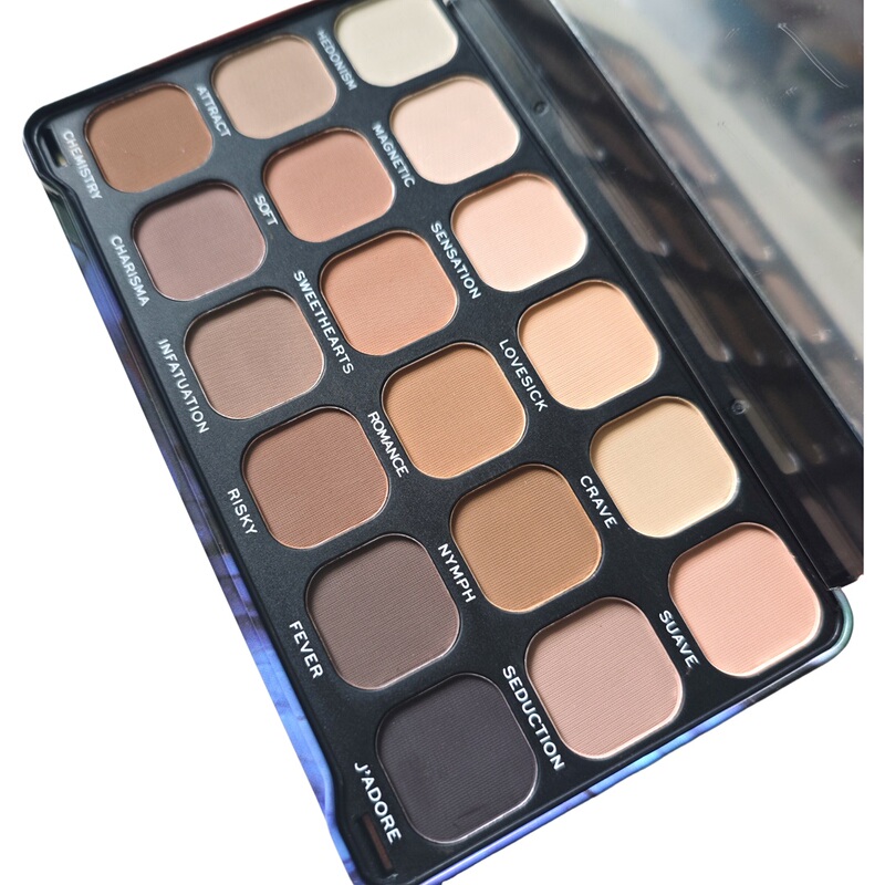 Wlbz Shadow Eyeshadow Palette, Classic Earth Tones, All Matte, Revolution Alternative, Fine Powder Texture