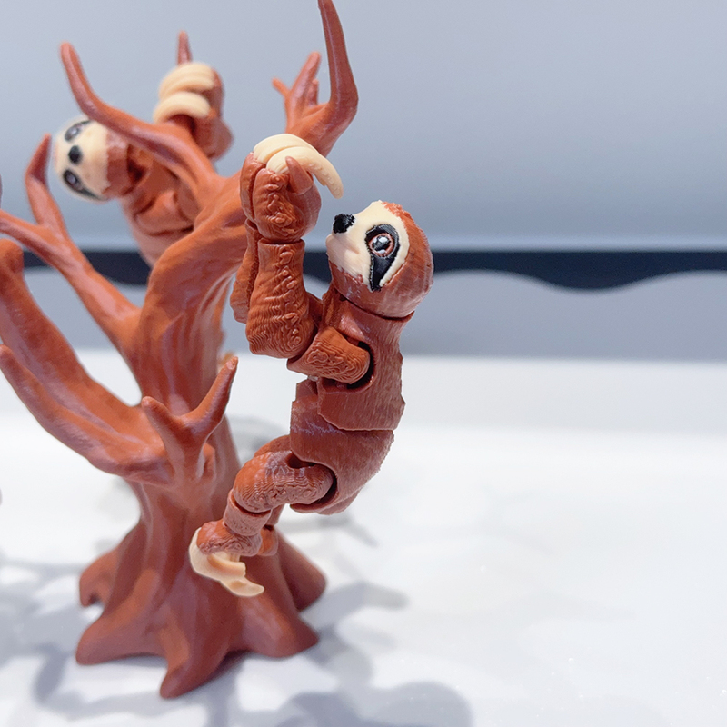 3D Printed Cute Sloth Model Plastic Toy Ornament Desktop Decoration Sculpture Ornament Holiday Gift
