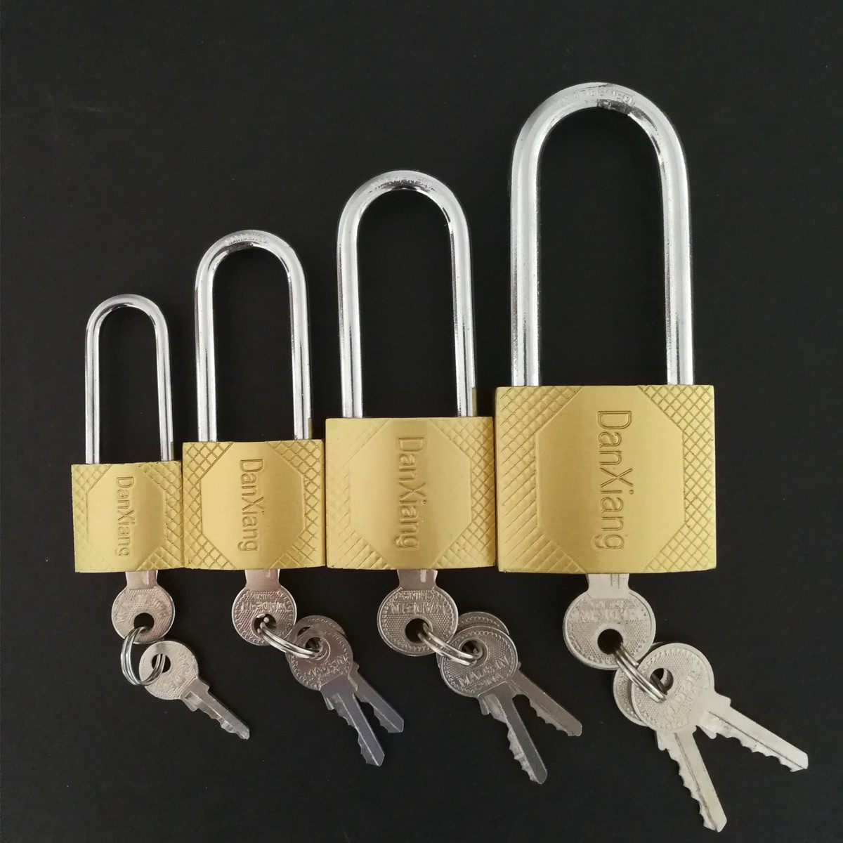 Universal Padlock, Power Imitation Copper Padlock, Concentric Lock, Motor Box Cabinet Universal Lock, Warehouse Property School Escape Window