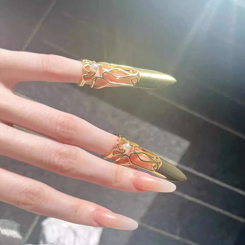 Ancient-Style Golden Armor Ring Set with Pearl Patterns and Hollow Design, New Chinese-Style National Trend Ancient Costume Armor Nail Set