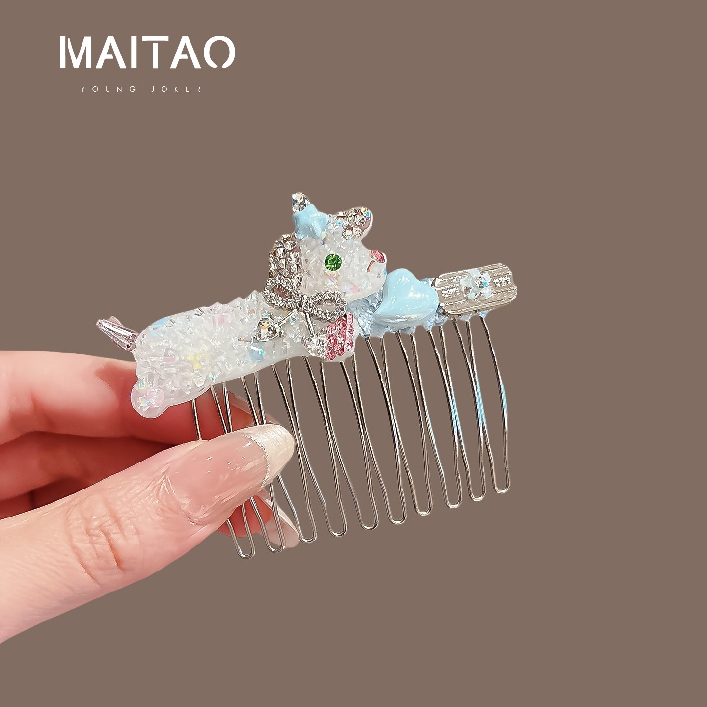 Korean-style cartoon puppy hair comb for girls, perfect for back of the head, side wispy bangs, and upside-down style.
