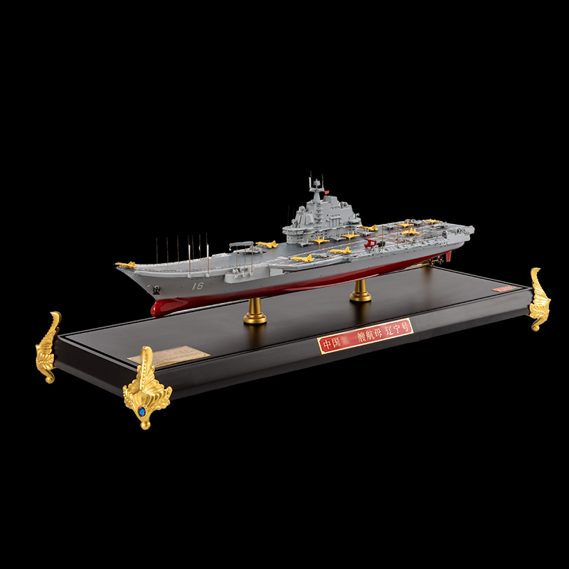 再値下げ!中国人作家 李 連文 [小 島」 8号 油彩,真作保障品 颐和知乐1/700中国海军003型福建号航空母舰拼装遥控带