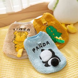 Pet Sweater Vest for Autumn and Winter, Warm Clothing for Small and Medium-Sized Dogs Like Teddy and Pomeranian, with Leash Attachment, Thick Fleece-Lined