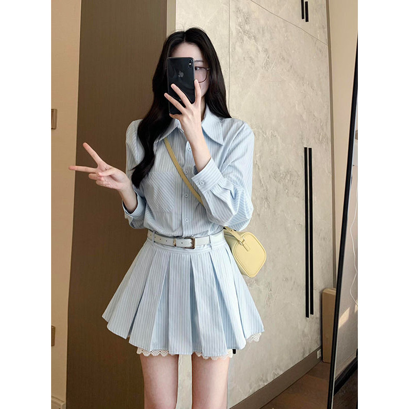 Early Autumn New Sweet Style Blue Polo Collar Shirt Dress for Women, Korean Style, Slimming Waist-cinching Long Sleeve Pleated Skirt