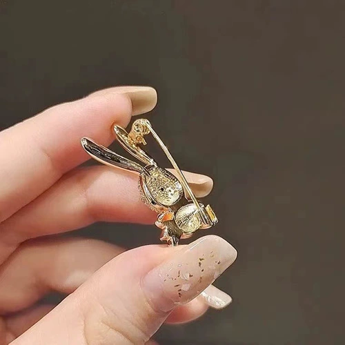 Морковный оберег на день рождения, кролик, брошь, защитное белье, детская мультяшная булавка, милый аксессуар, новая коллекция