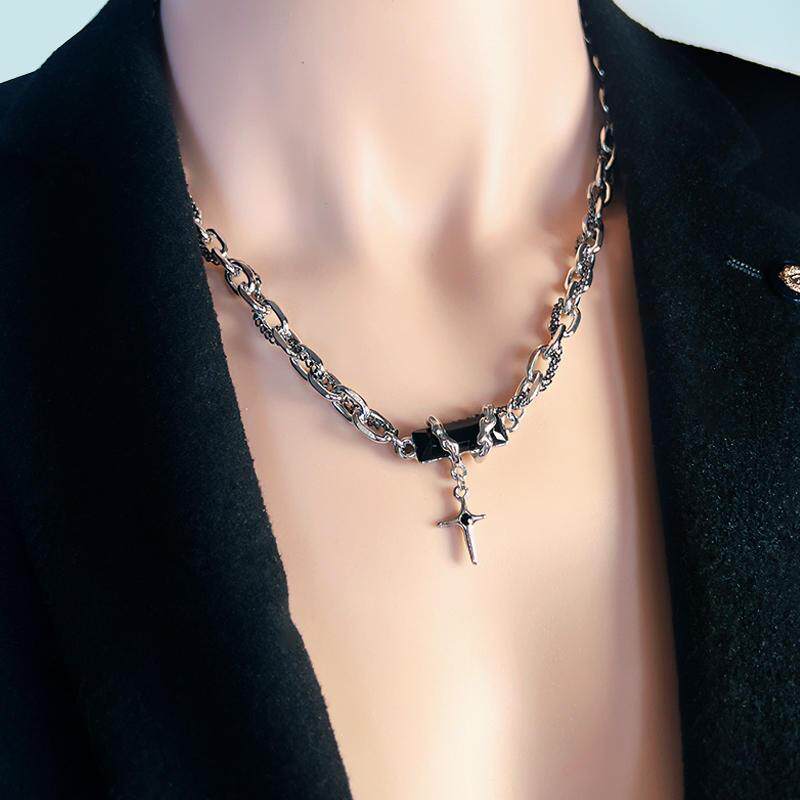 Necklace for Men, Trendy Niche Design, High-End Hip-Hop Style, Layered and Coiled, Cool and Versatile, High Street Clavicle Chain Pendant Accessory