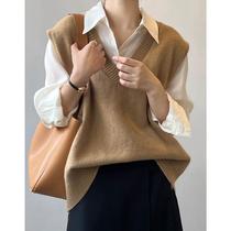 Factory direct sales V-neck knitted vest womens 2024 spring loose casual sweater vest inner layering top