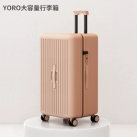 Корень розовый, низкая насыщенность, лучше выглядеть в реальных вещах