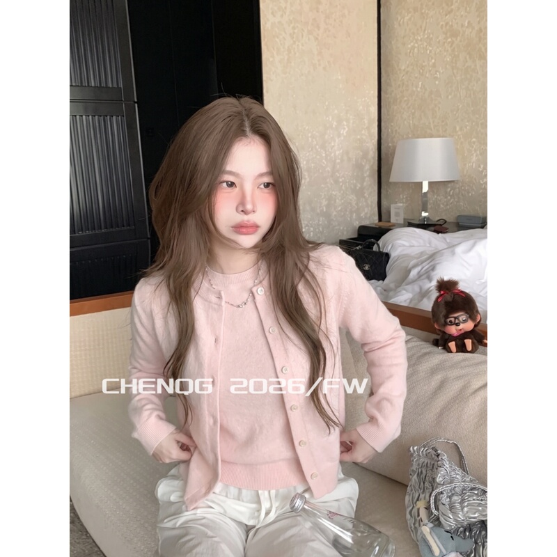 Chen Qiankan/Aw Casual Style Vest Top Two-Piece Set 2026 New Girly Pink Round Neck Knitted Cardigan