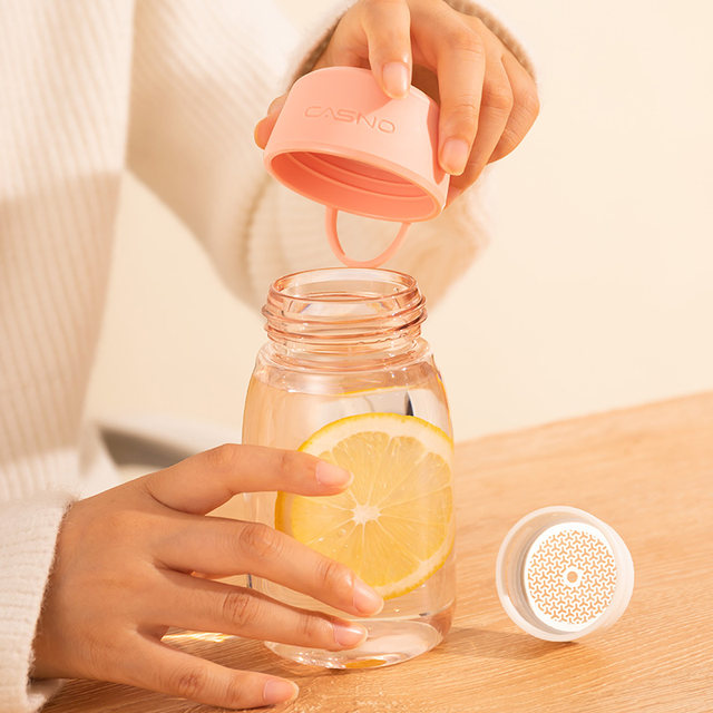 Japanese Imported Student Water Bottle, Drop-Resistant Space Cup, Portable Sports Water Bottle with Tea Infuser, High Temperature Resistant