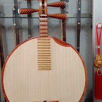 Professional playing of red sandalwood yueqin Professional playing of yueqin Learn yueqin from me