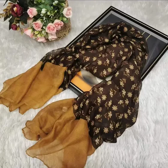 2023 Autumn and Winter Fashion Artistic Floral Scarf Versatile Ethnic Style Retro Long Sunscreen Shawl Outerwear Silk Scarf for Women