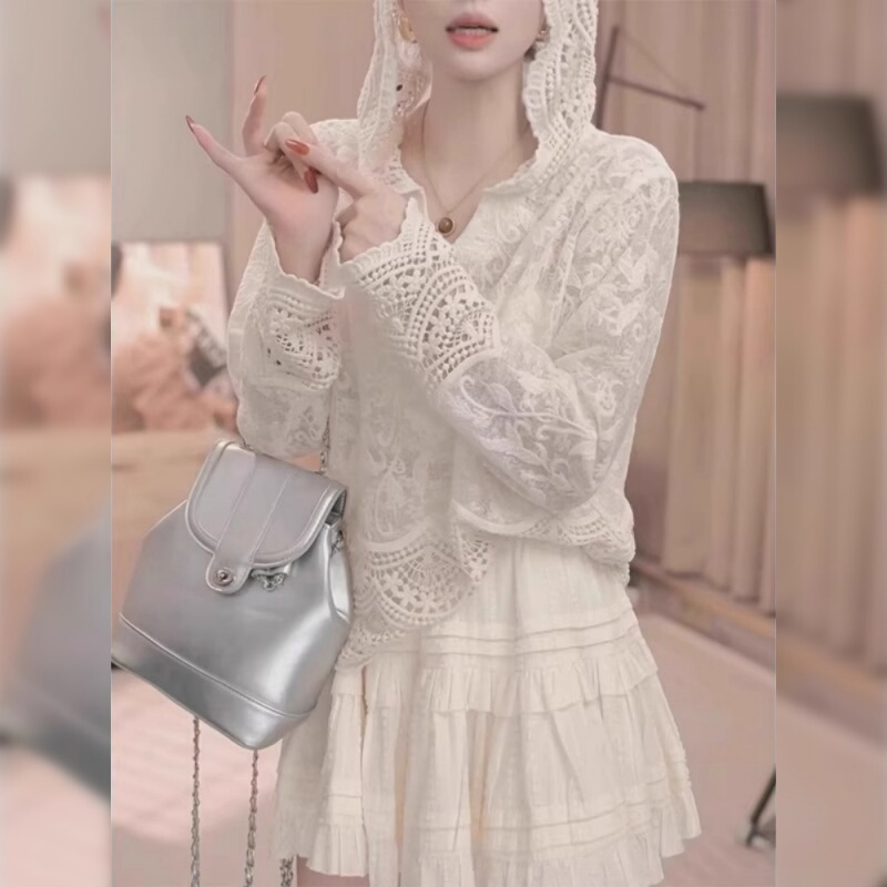 Designed Lace Patchwork Hooded Long-Sleeve T-Shirt for Women, 2026 Summer New Fashion Base Hoodie Top Trendy