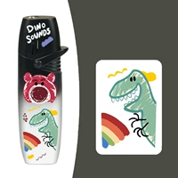 Черно -белый (клубничный медведь) [курящий рот]