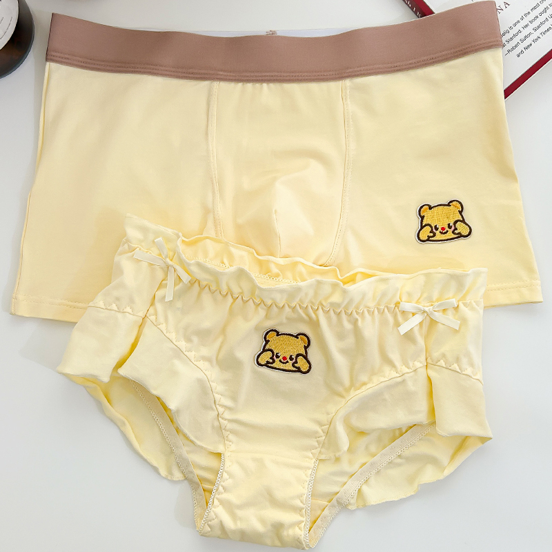 Couple Style ~ Cream-Colored Bear Couple Underwear, One for Men and One for Women, Pure Cotton, Sweet and Cute Cartoon Style, Same Style for Men and Women Couple Style ~ Cream-Colored Bear Couple Underwear, One for Men and One for Women, Pure Cotton, Sweet and Cute Cartoon Style, Same Style for Men and Women