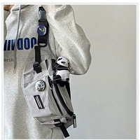 Серый+милая игла панда [2 случайных значков]