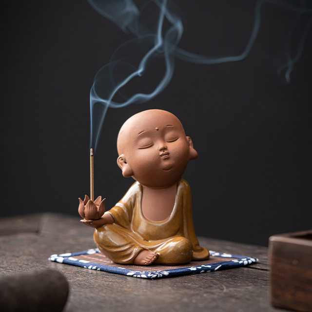 Chinese purple sand monk ornaments Zen home living room desktop decorations tea ceremony aromatherapy stove incense stick incense holder