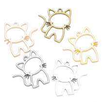 15pcs Zinc alloy Filigree Stamping Pendants cat Hollow Metal