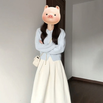 Autumn clothes are matched with a set of lazy style Korean high-end dresses. Womens autumn rich-rich outfits.