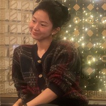 New high-end goods 2024 spring new Korean designer Ba Naijia fever blogger New Year plaid knitting is open