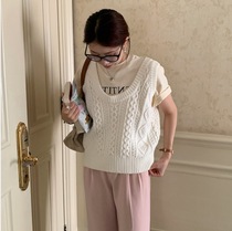 Stacked twist knitted vest 2024 spring and summer retro U-neck loose pullover wool vest