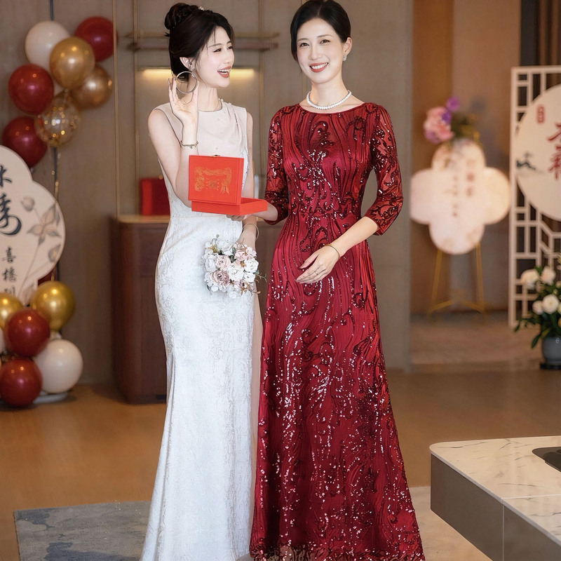 Elegant Mother-In-Law Wedding Banquet Outfit 2026 New High-End Suit Dress Performance Costume Noble Young Mother Evening Dress
