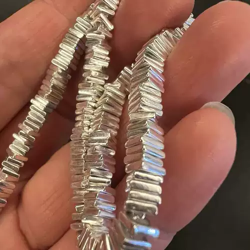 05 Четыре блок для волос с разбитым серебряным ожерельем Light Luxury Tempe