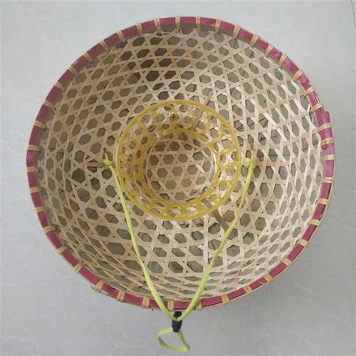 Chapeau en bambou chapeau seau chapeau de pêcheur chapeau en bambou Hainan accessoires de danse résistants à la pluie et au soleil chapeau de paille pare-soleil en bambou pour pêcheurs