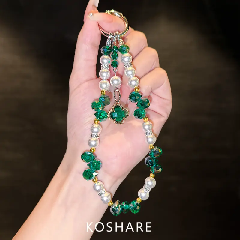 [Lucky]Summer High-End Light Luxury Style Crossbody Wrist Phone Case with Chain Lanyard Keychain, Sparkling Diamond High-End Chain, Light Luxury Fashion Trendy Anti-Drop Bracelet Wristband Long Chain for Women, Gift