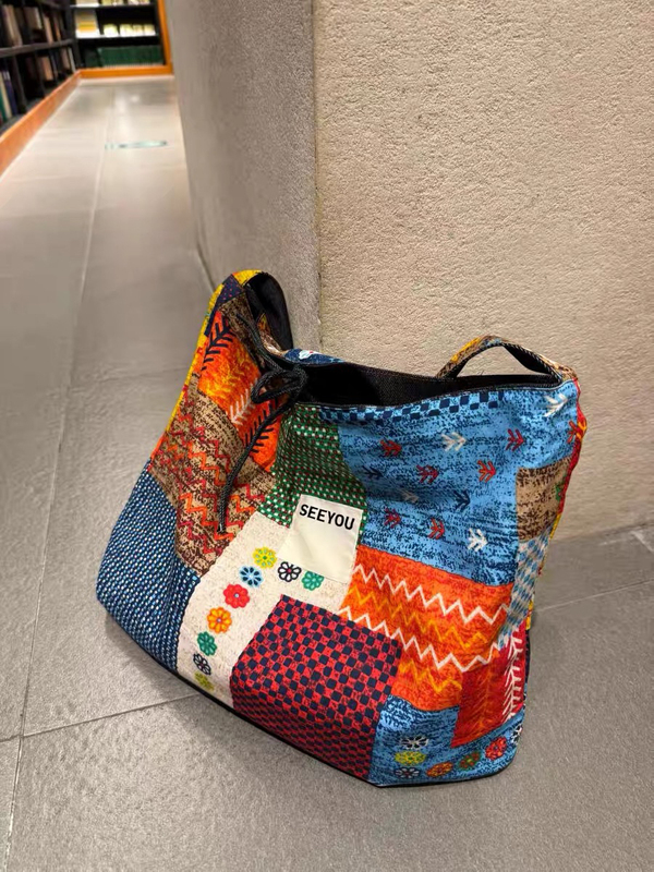 New Retro Ethnic Style Patchwork Contrasting Color Double-Sided Denim Bag Single Shoulder Crossbody Bag Small Canvas Bag for Women New Retro Ethnic Style Patchwork Contrasting Color Double-Sided Denim Bag Single Shoulder Crossbody Bag Small Canvas Bag for Women