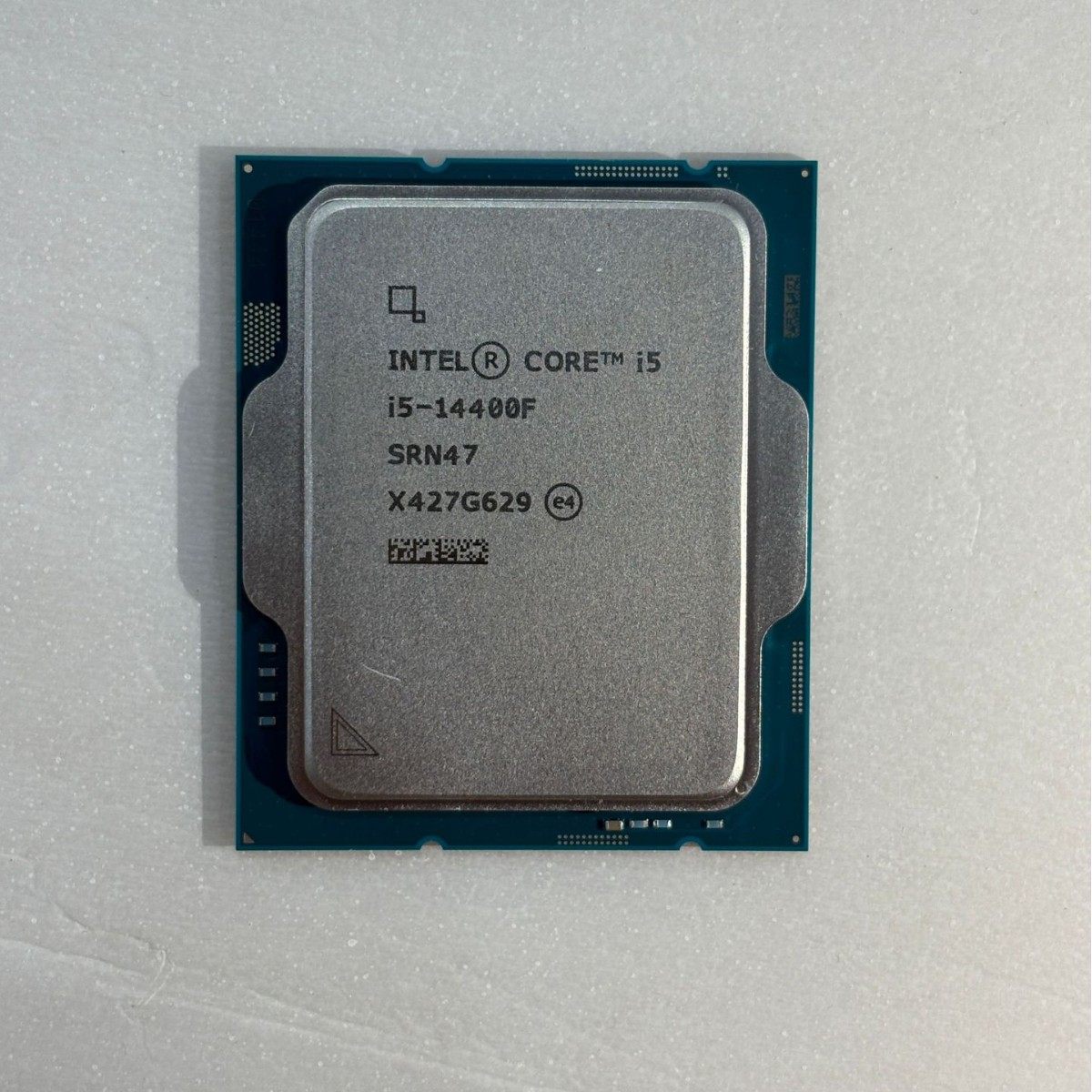 Core I5-14400F 14-го поколения 1700 совершенно новая рассеивающая пленка Изображение 1