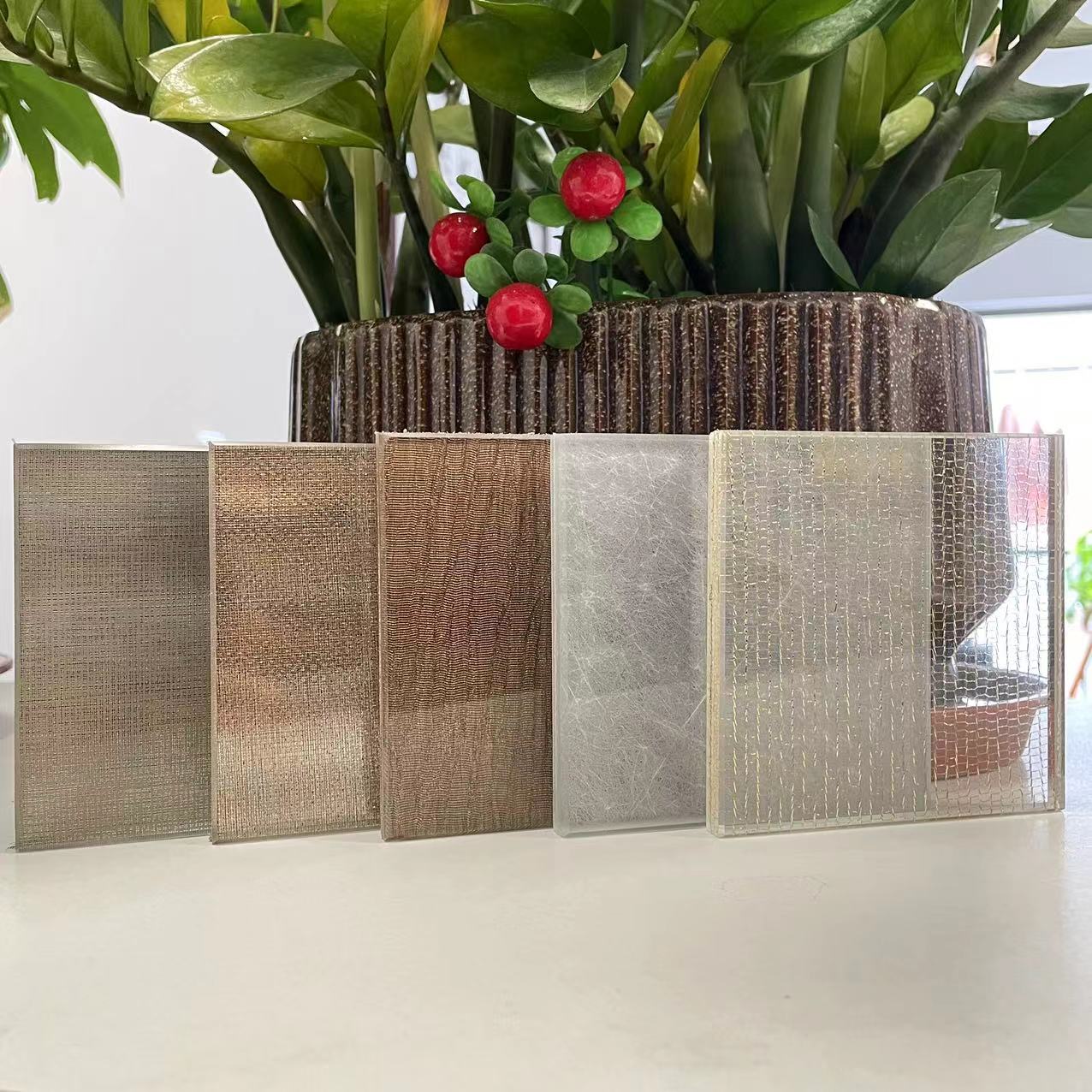 Double laminated clip Juan clamp silk glass mobile door screen custom hotel toilet steel laminated gel art glass partition-Taobao