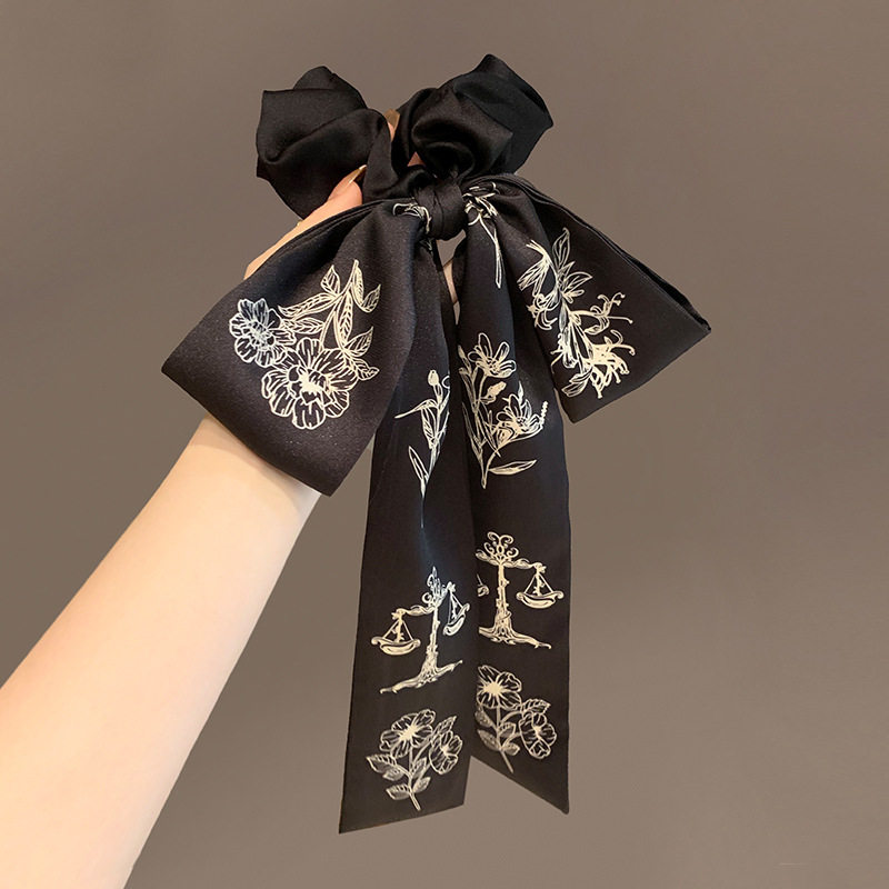 👑 国潮复古新中式发圈🌸 | 黑色杏黄两种花色让你瞬间高级-古风-淘宝好物网