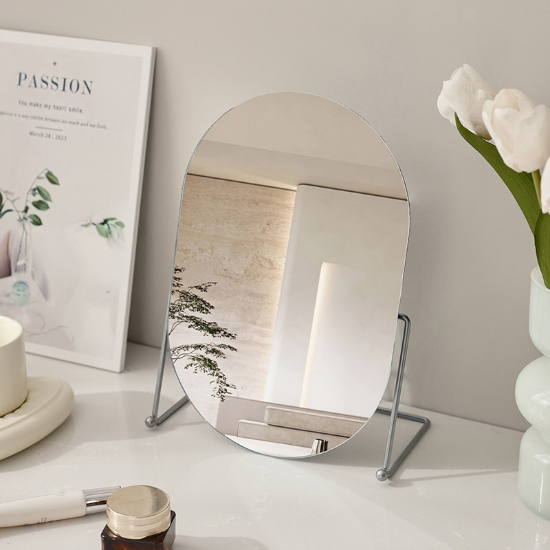 如何选择一款适合主卧的2025新款轻奢化妆镜?