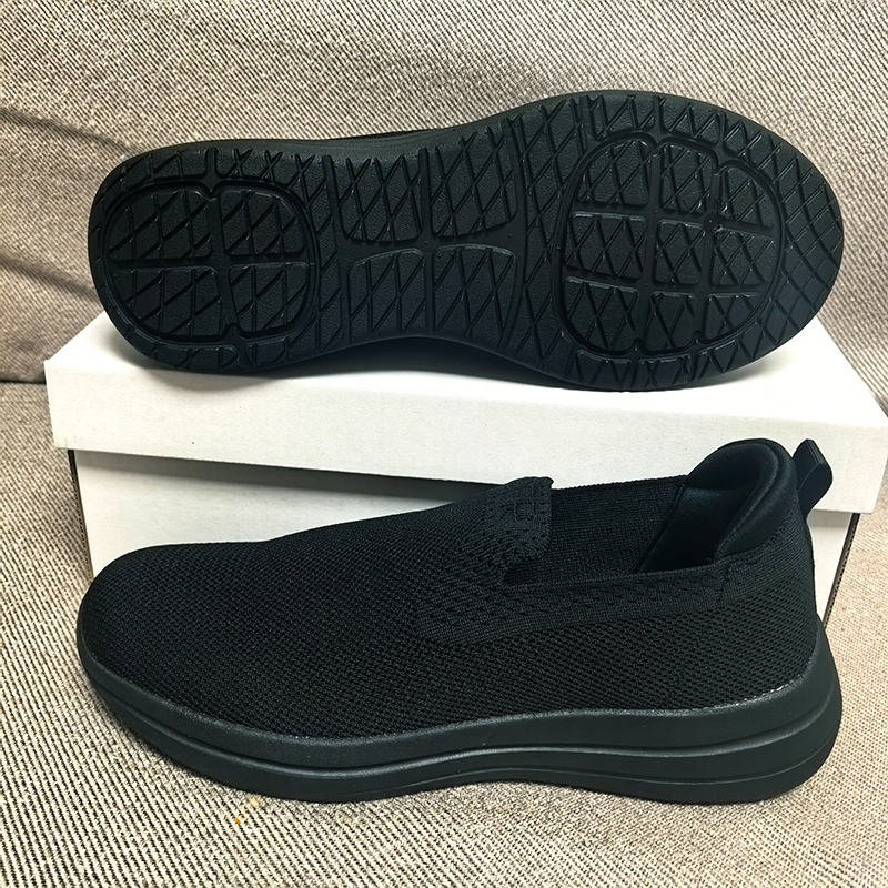 19 Styles of Fire-Fighting Cloth Sneakers, Lightweight Slip-On Shoes, All-Season Running Shoes, Training Shoes, Soft-Soled Casual Shoes 19 Styles of Fire-Fighting Cloth Sneakers, Lightweight Slip-On Shoes, All-Season Running Shoes, Training Shoes, Soft-Soled Casual Shoes