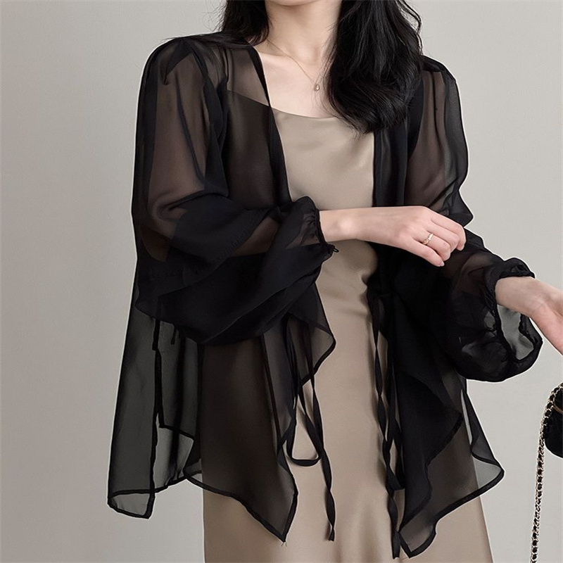 Chiffon Sun Protection Shirt for Women, Summer Thin French-Style Top, Loose Cardigan for Petite Figures, Drapey Shawl Jacket, Cover-Up