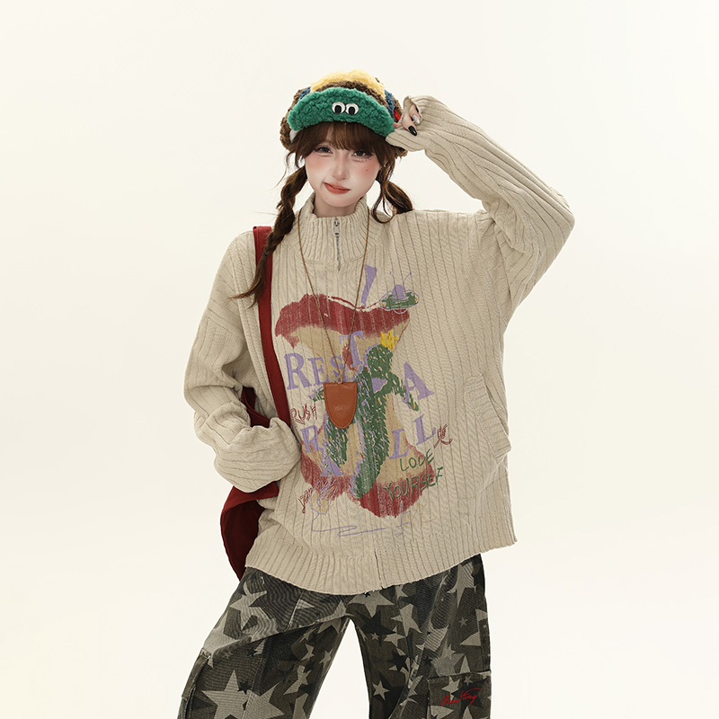 Yikojia American Retro Cartoon Print Sweater Jacket for Women, Autumn Loose Fit, Slimming, Versatile, Niche Top, Trendy Yikojia American Retro Cartoon Print Sweater Jacket for Women, Autumn Loose Fit, Slimming, Versatile, Niche Top, Trendy