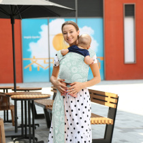 Two-way elastic baby sling wrapped in front of baby multifunctional Sears newborn toddler four-season sling bag
