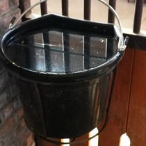 Stable Bucket Bucket Horse Bucket Scale Bucket Hanging Bucket Plastic Bucket