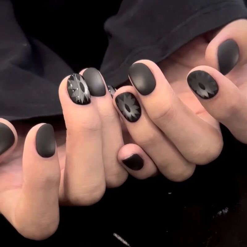 Dark Eyes Pure Handmade Wearable Nails Sweet Cool Spicy Girl Dark Style Halloween Matte Cat Eye Student Manicure