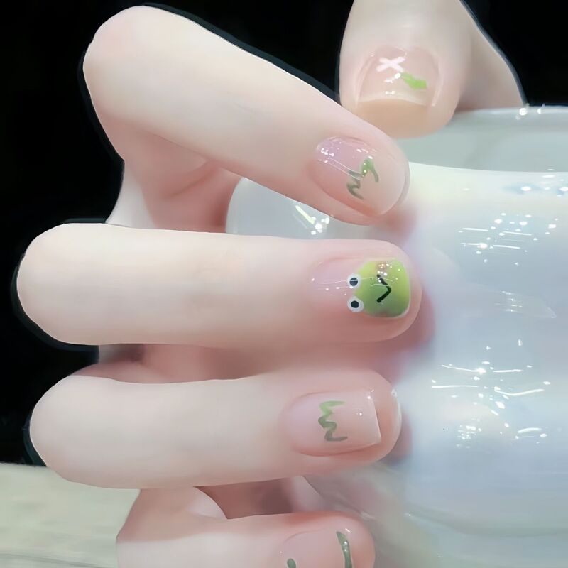 Little Frog Summer Cute Cartoon Doodle Nail Art Wearable Nails Super Adorable