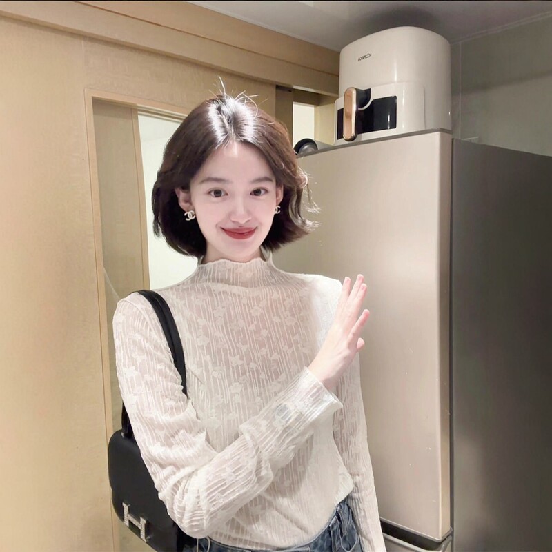 Korean-Style White Half-High Collar Lace Knit Base Shirt for Women, Spring and Autumn, with a High-End Feel, Unique and Beautiful Mesh Top