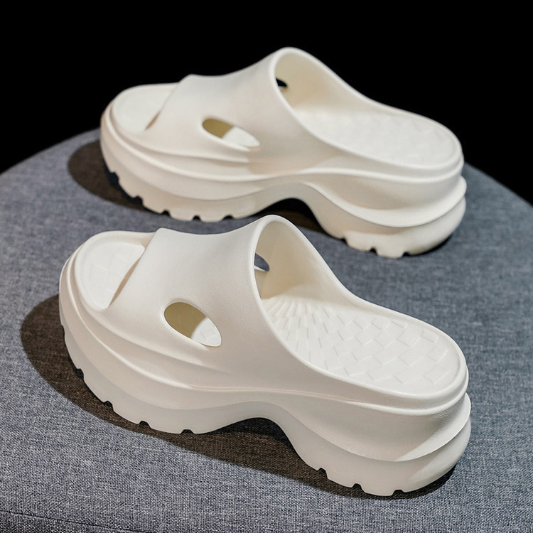Japanese Thick-Soled Slippers for Women, Summer Outdoor Wear, Comfortable, New Fashion, Hole Design, High Heel, Non-Slip, Lightweight, Height Increase 7cm Japanese Thick-Soled Slippers for Women, Summer Outdoor Wear, Comfortable, New Fashion, Hole Design, High Heel, Non-Slip, Lightweight, Height Increase 7cm