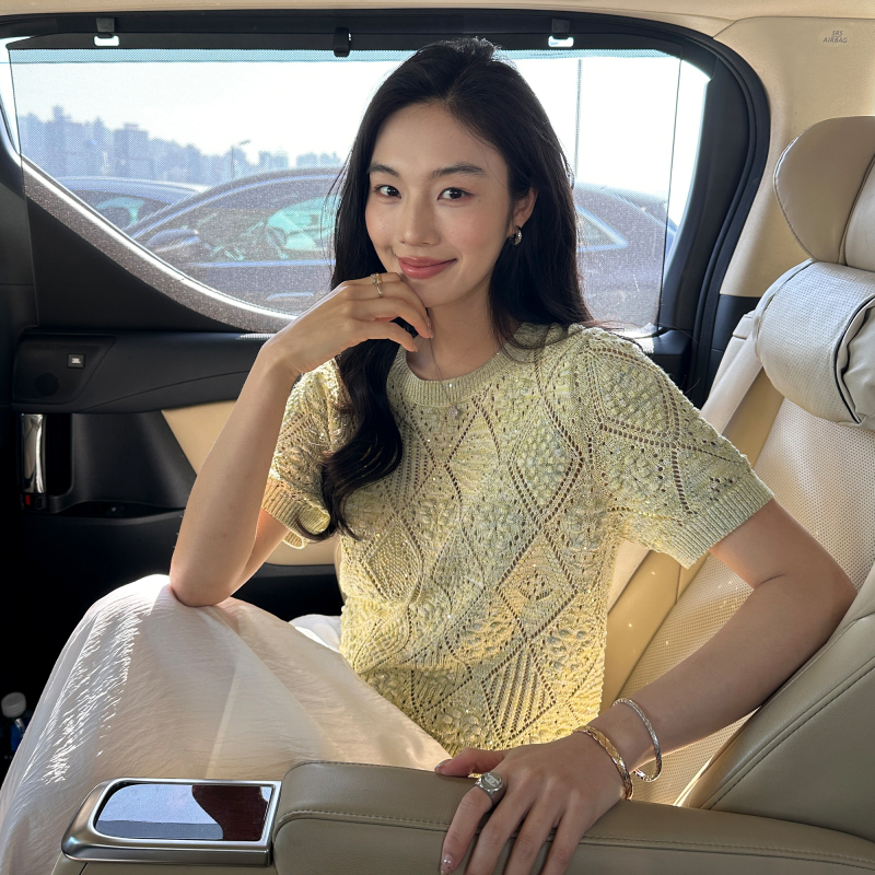 New Diamond-Patterned Short-Sleeved Soft Gauze Pink/Bud Green Chanel-Style High-End Linen Striped Knit Sweater